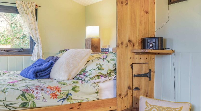 Photo of 1 Bed in Kingsbridge