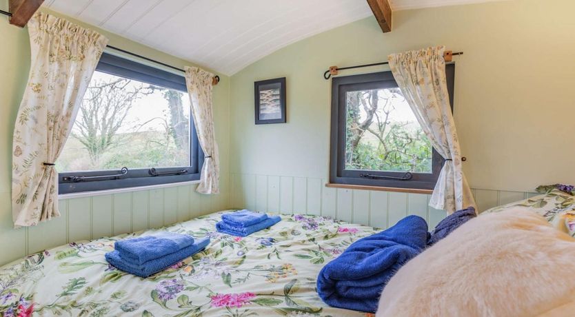 Photo of 1 Bed in Kingsbridge