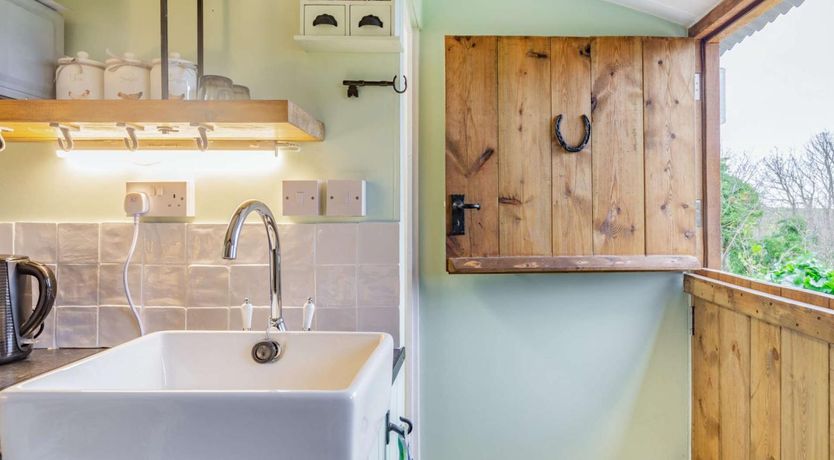 Photo of 1 Bed in Kingsbridge