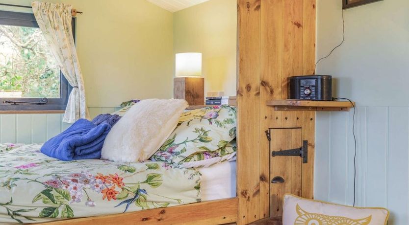 Photo of 1 Bed in Kellaton