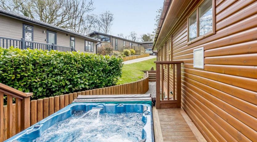 Photo of 2 Bed in Romansleigh