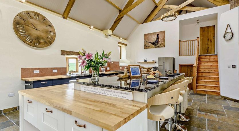 Photo of 6 Bed in Torrington