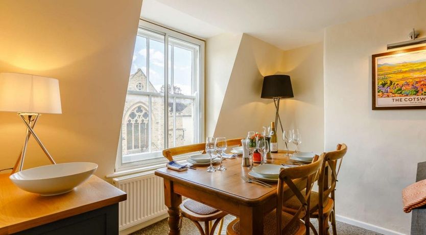 Photo of 2 Bed in Winchcombe