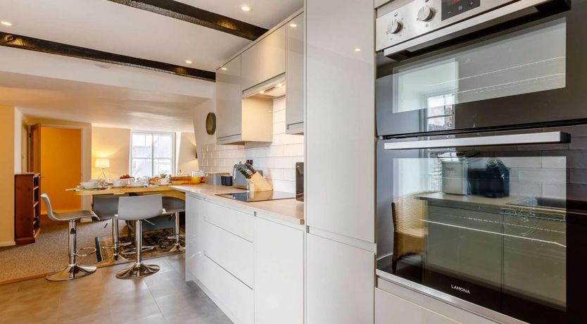 Photo of 2 Bed in Winchcombe