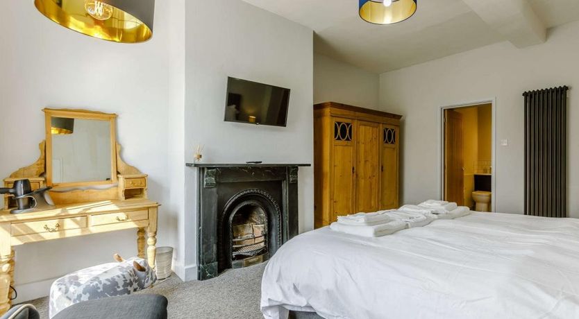 Photo of 2 Bed in Winchcombe