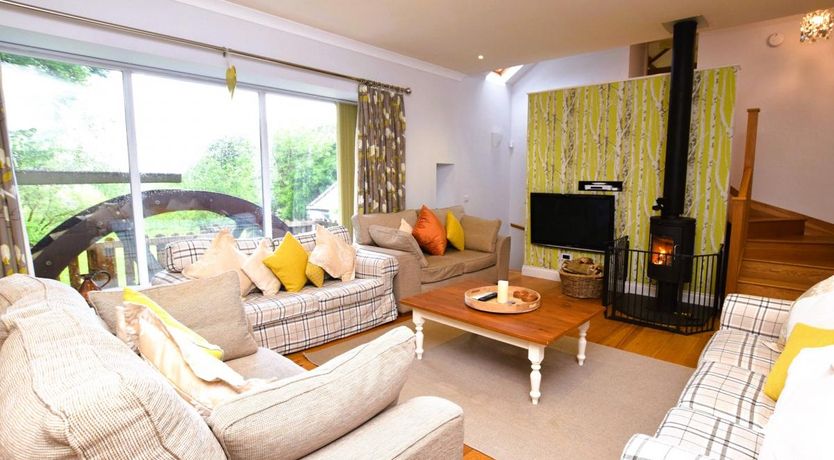 Photo of 4 Bed in Moffat