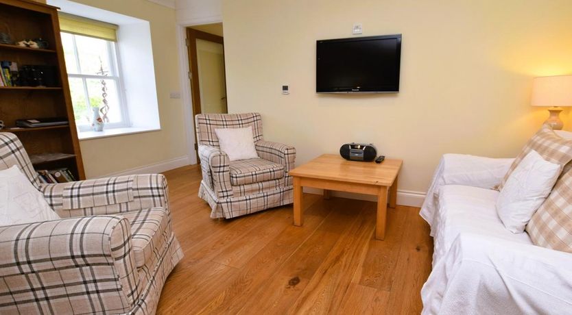 Photo of 4 Bed in Moffat