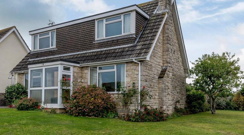 Photo of 3 Bed in Swanage