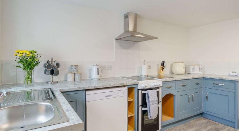 Photo of 2 Bed in Redmain