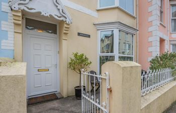 in Tenby (FB220) Holiday Cottage
