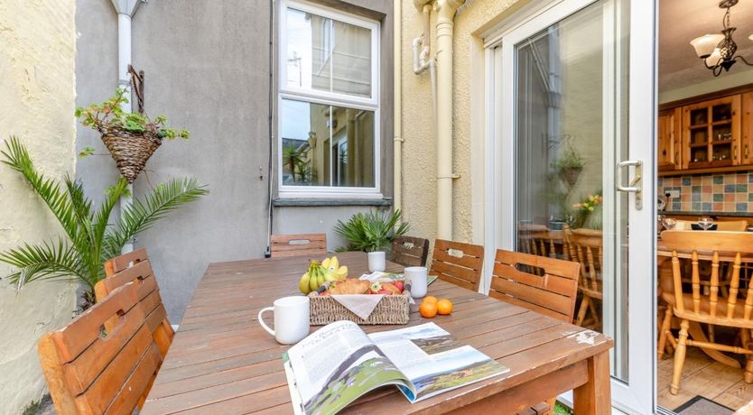 Photo of 6 Bed in Tenby