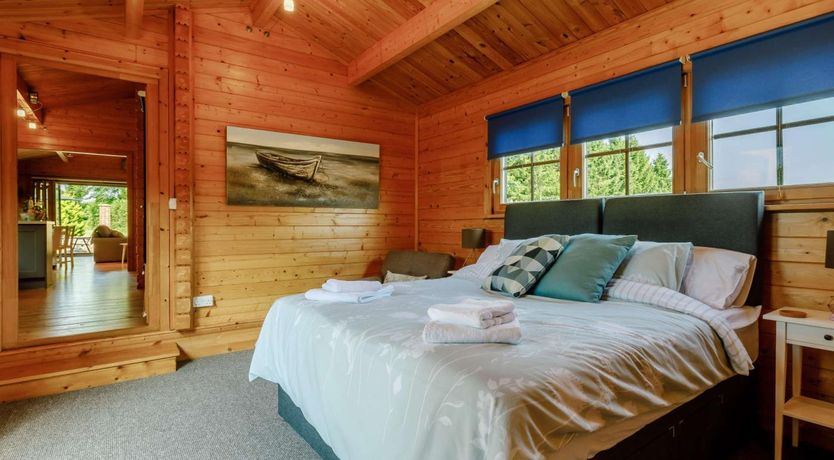 Photo of 2 Bed in Seaton