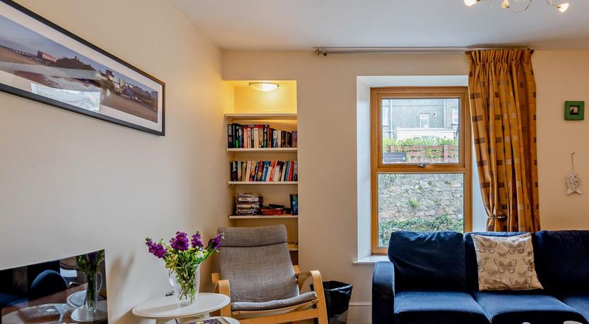 Photo of 3 Bed in Tenby