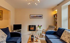 Photo of 3 Bed in Tenby
