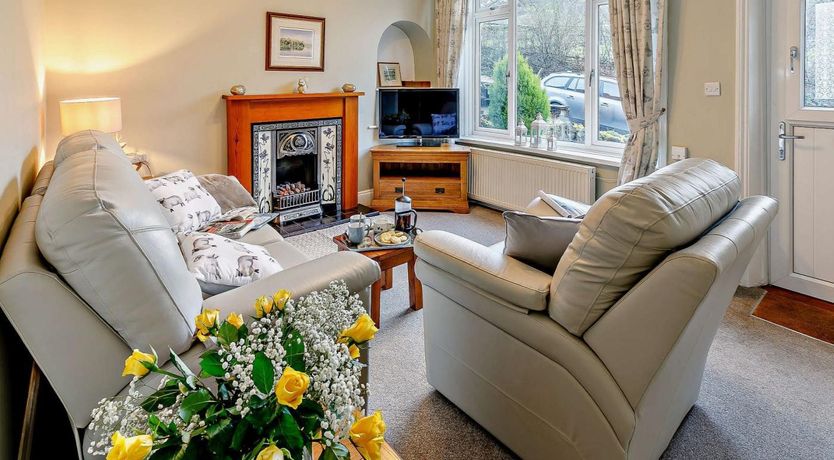 Photo of 2 Bed in High Peak