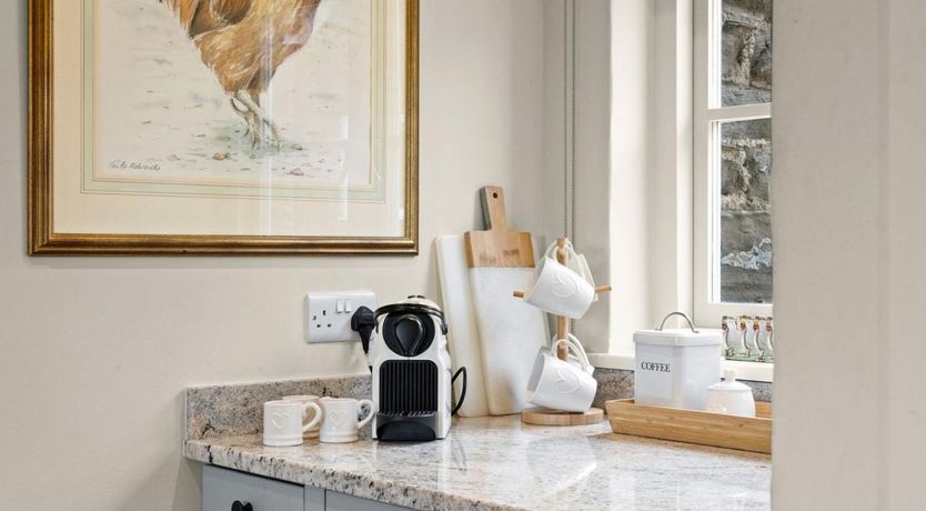 Photo of 2 Bed in Haytons Bent