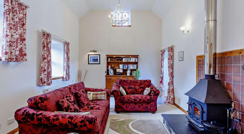 Photo of 2 Bed in Huntly