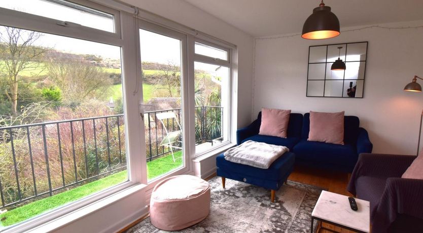 Photo of 2 Bed in West Lulworth