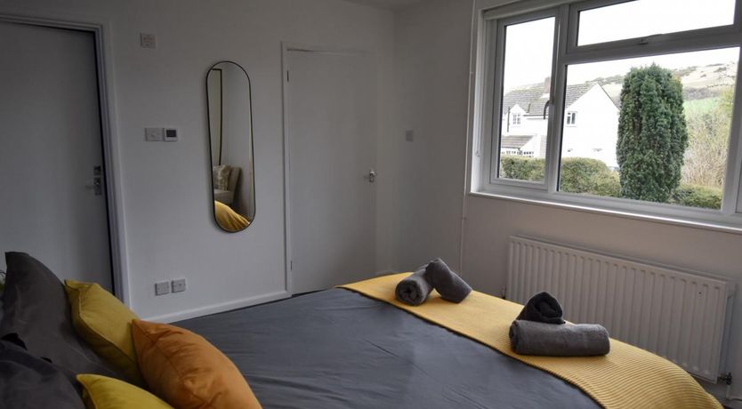 Photo of 2 Bed in West Lulworth