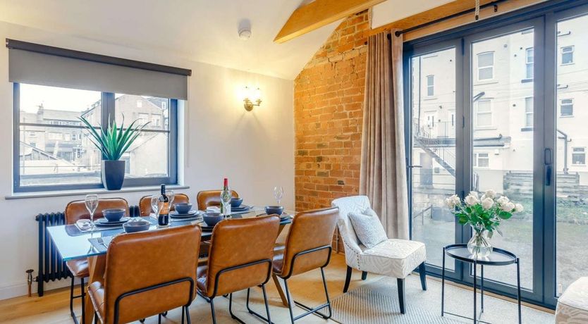 Photo of 3 Bed in Harrogate