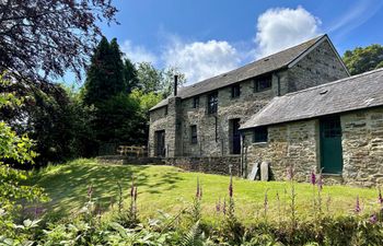 in Ponthirwaun (79046) Holiday Cottage