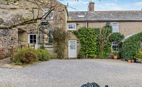 Photo of in Newbiggin-on-Lune (SZ355)