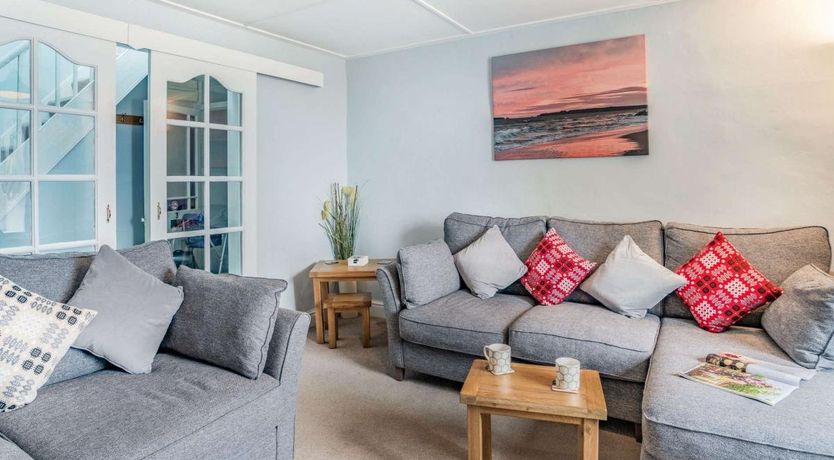 Photo of 4 Bed in Tenby