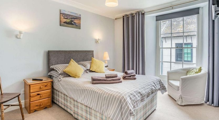 Photo of 4 Bed in Tenby