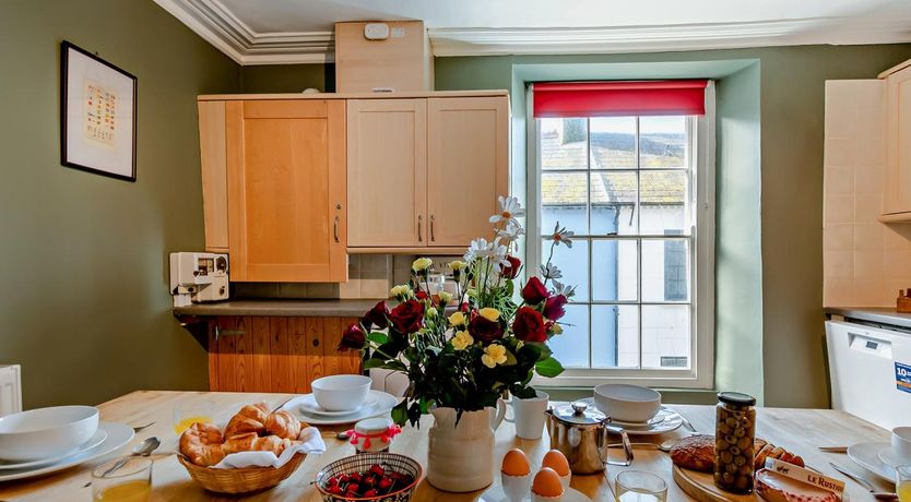 Photo of 4 Bed in Tenby