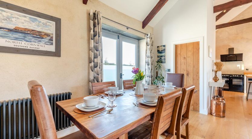 Photo of 3 Bed in Holsworthy