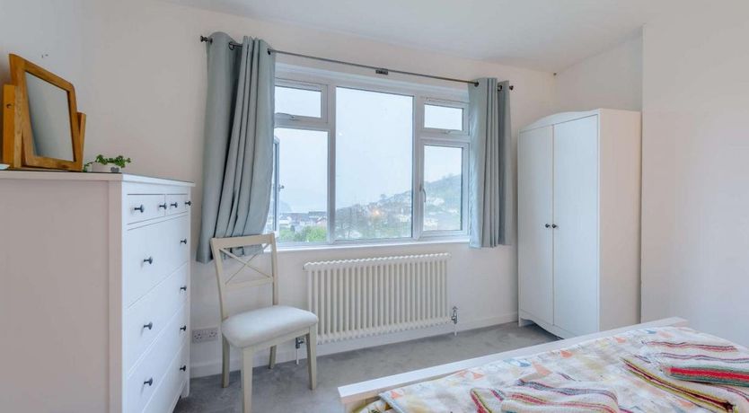 Photo of 4 Bed in Combe Martin