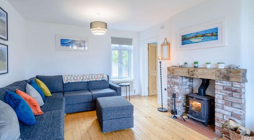 Photo of 4 Bed in Combe Martin