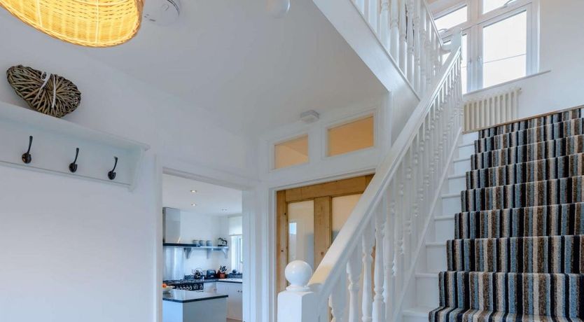 Photo of 4 Bed in Combe Martin