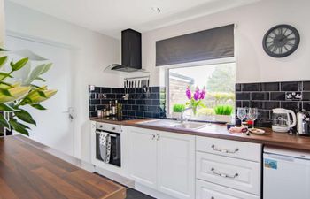 2 Bed in Chathill Holiday Cottage