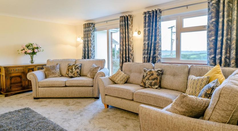 Photo of 3 Bed in Torrington