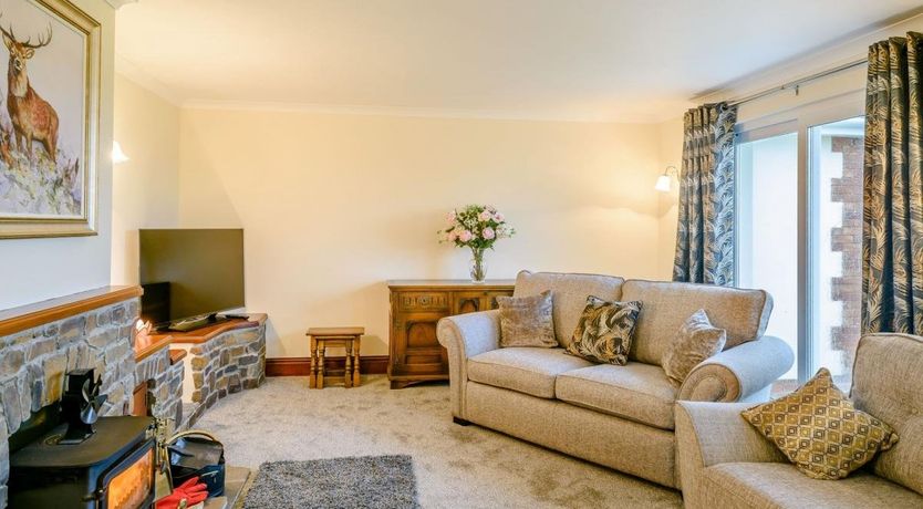 Photo of 3 Bed in Langtree