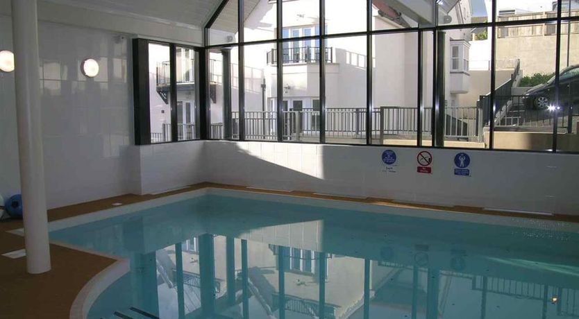 Photo of 2 Bed in Tenby