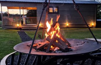 Log Cabin in South Wales Holiday Cottage