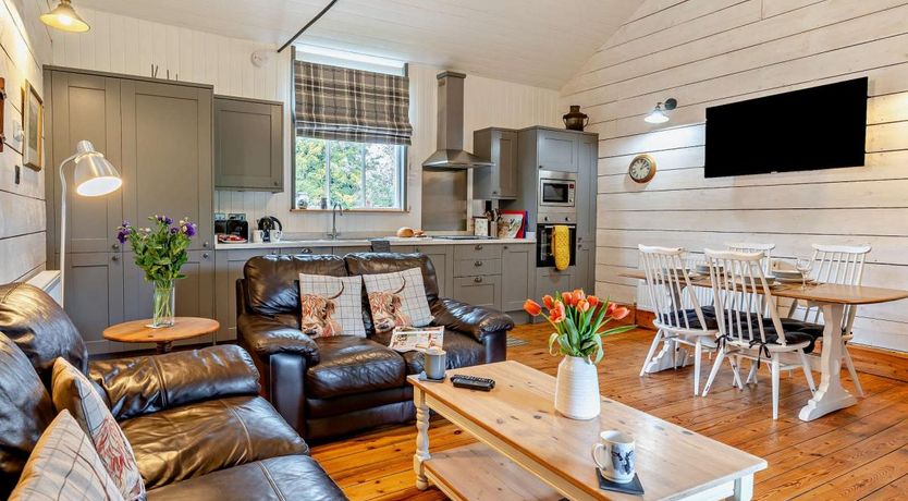 Photo of 2 Bed in Pantygelli