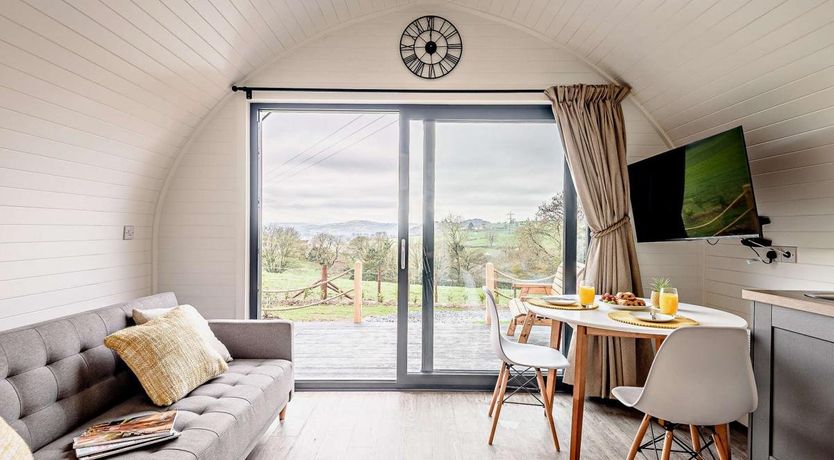 Photo of 1 Bed in Gwyddelwern