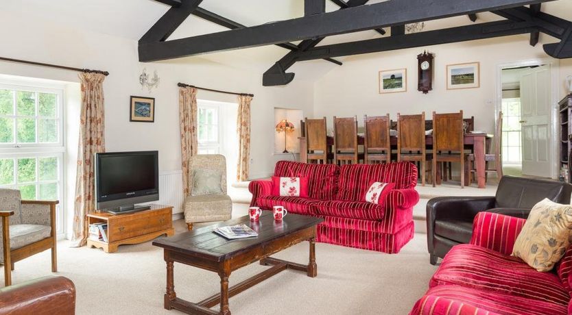 Photo of 6 Bed in Lamplugh