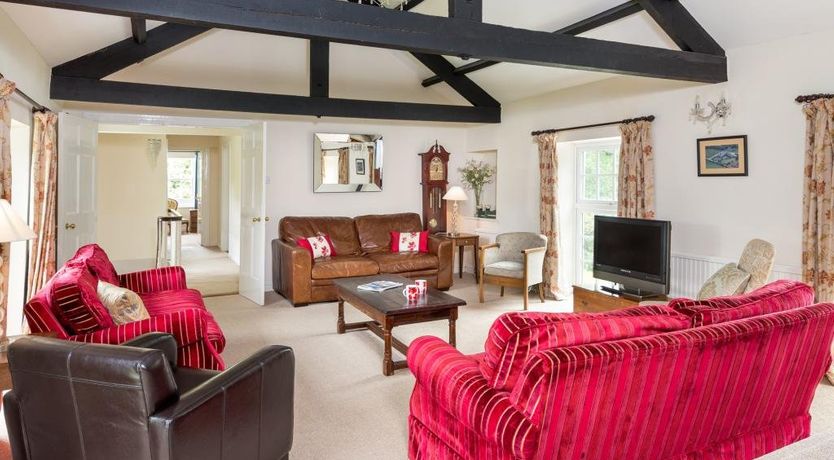 Photo of 6 Bed in Lamplugh