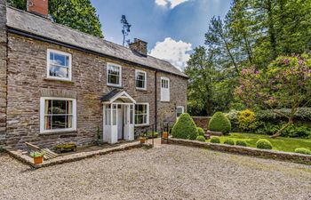 4 Bed in Hay-on-wye Holiday Cottage