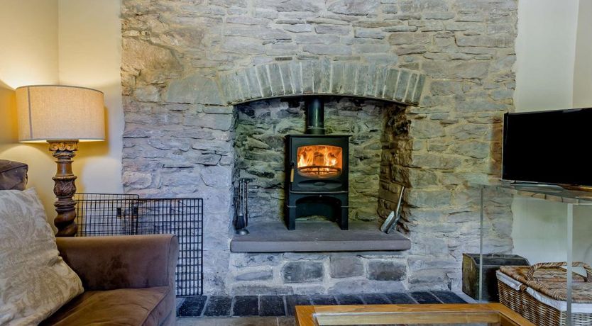 Photo of 4 Bed in Hay-on-Wye