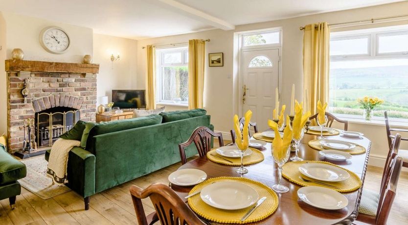 Photo of 4 Bed in Danby