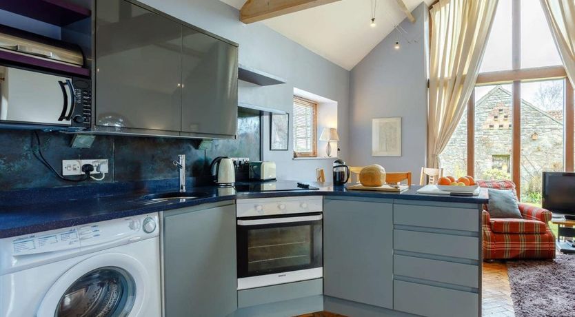 Photo of 2 Bed in Gurney Slade