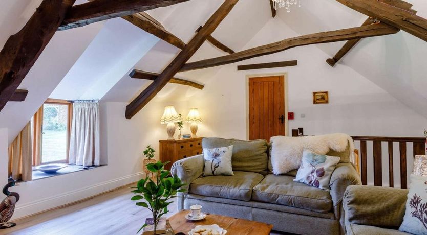 Photo of 1 Bed in Roadwater