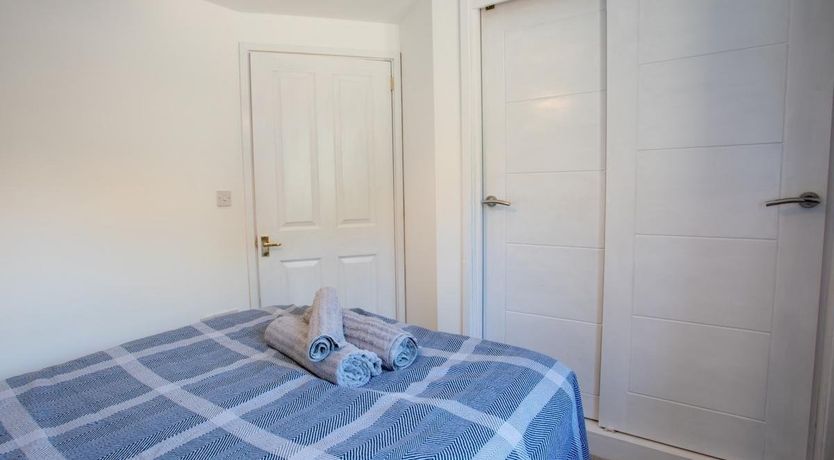 Photo of 1 Bed in Diddies