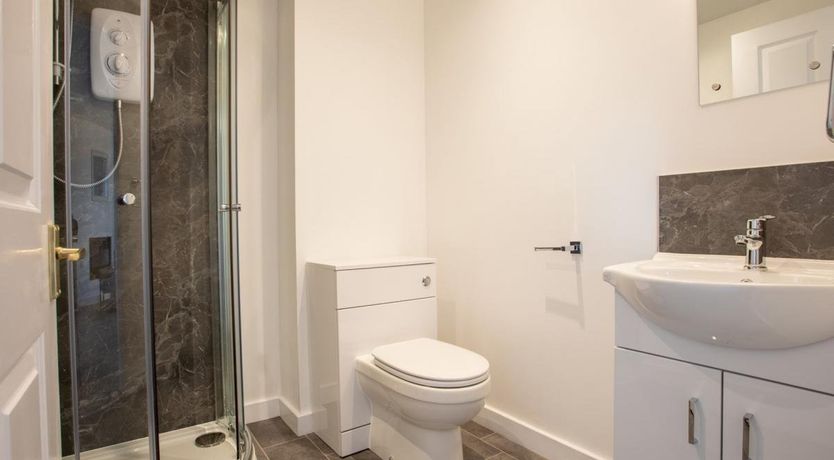 Photo of 1 Bed in Diddies