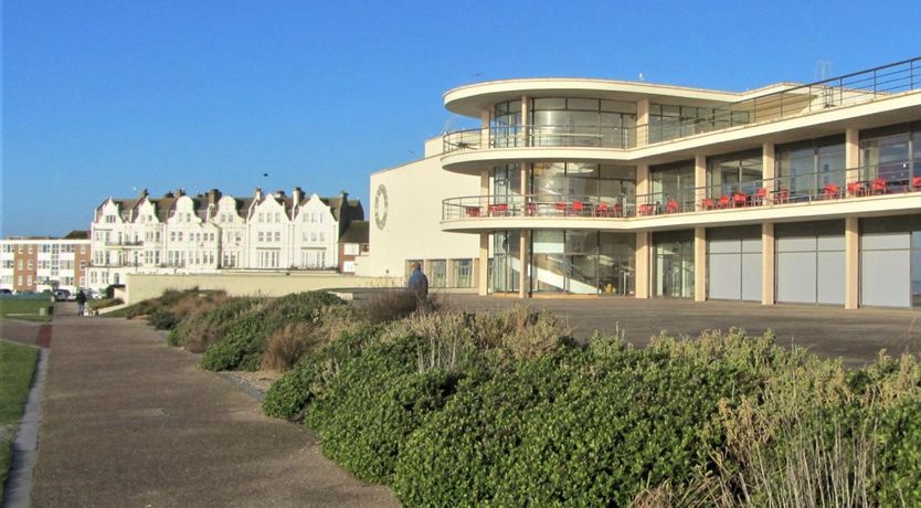Photo of 2 Bed in Bexhill-on-sea